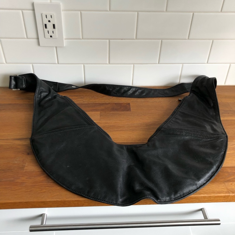 Black leather bag by Sash